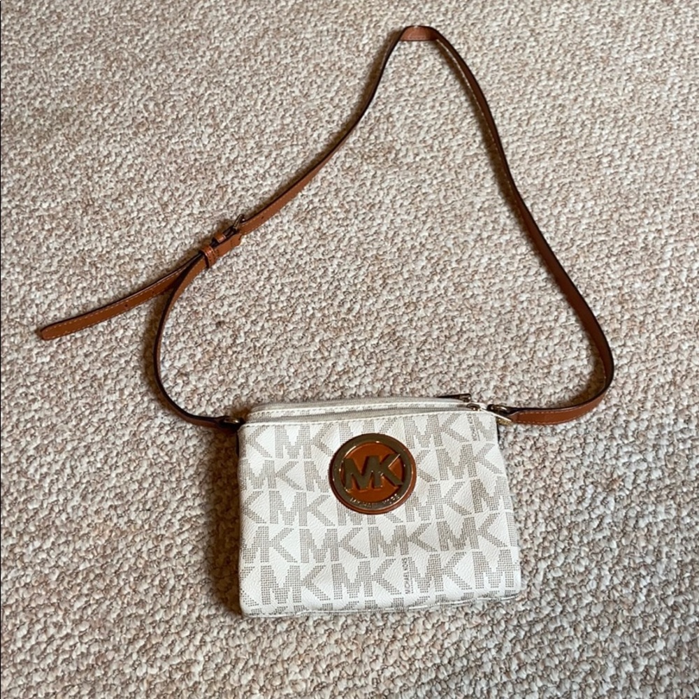michael kors leather crossbody